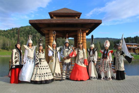 Altaja reģiona pamatiedzīvotāji